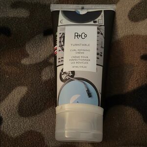 R+Co Turntable Curl Defining Crème